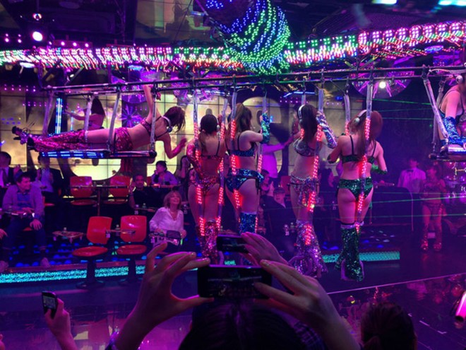 robotrestaurant_5