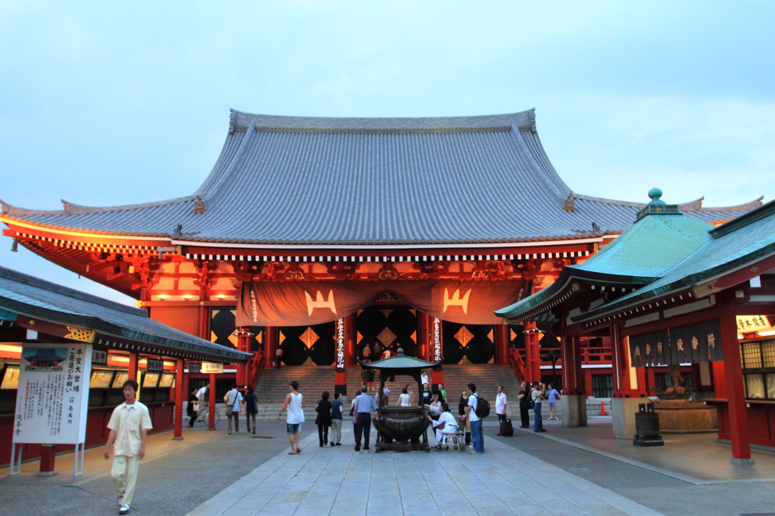 04 Asakusa_Sensoji_Shrine