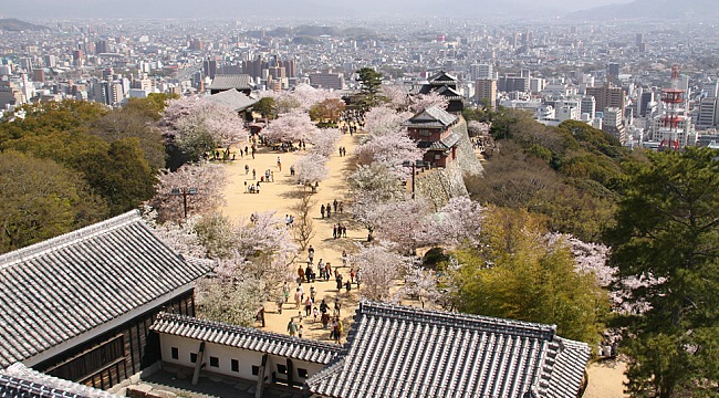 03 Matsuyama-Castle