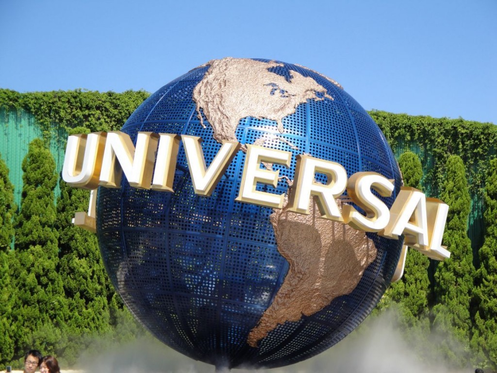 Universal 02