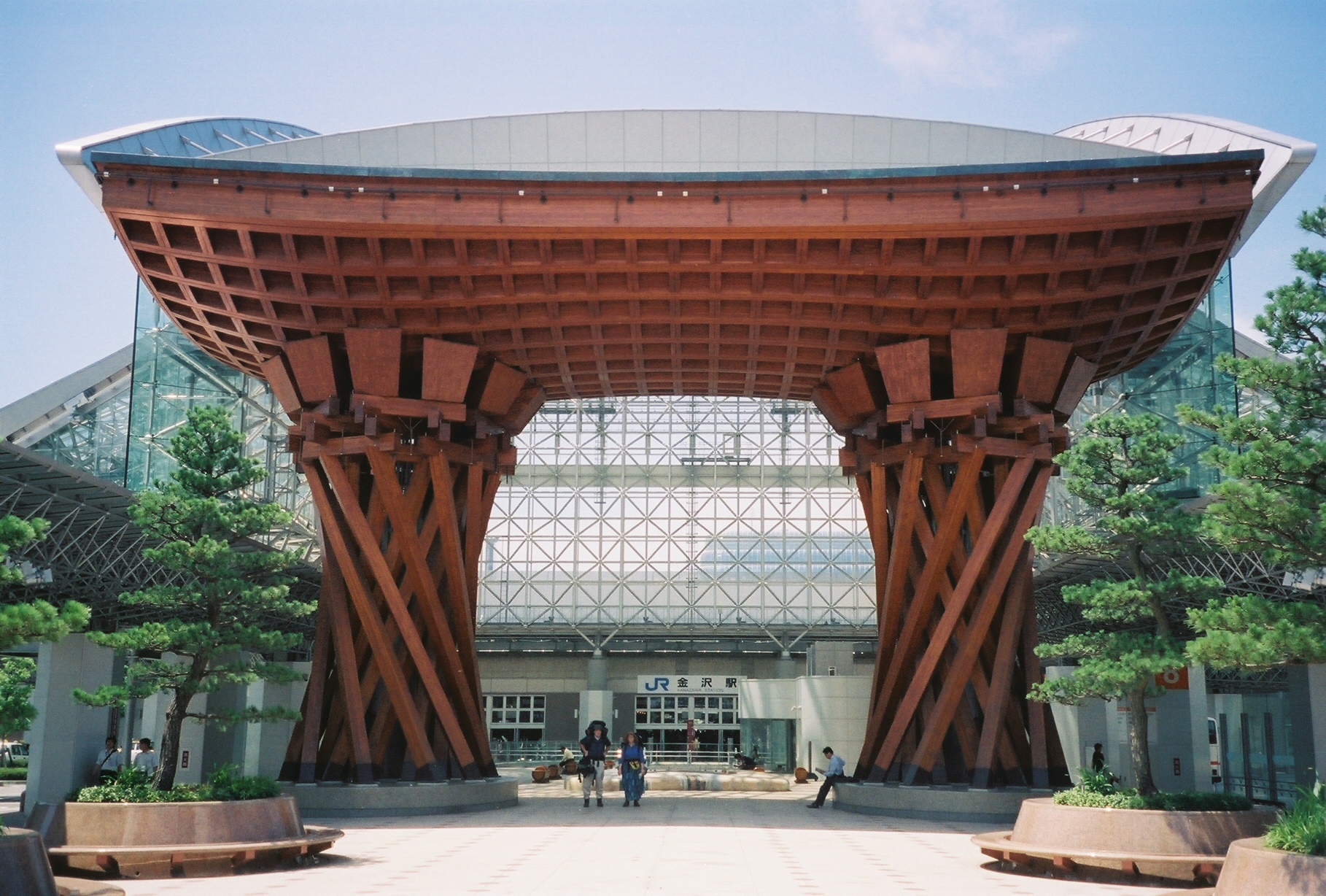 Estacion_Kanazawa_Japon