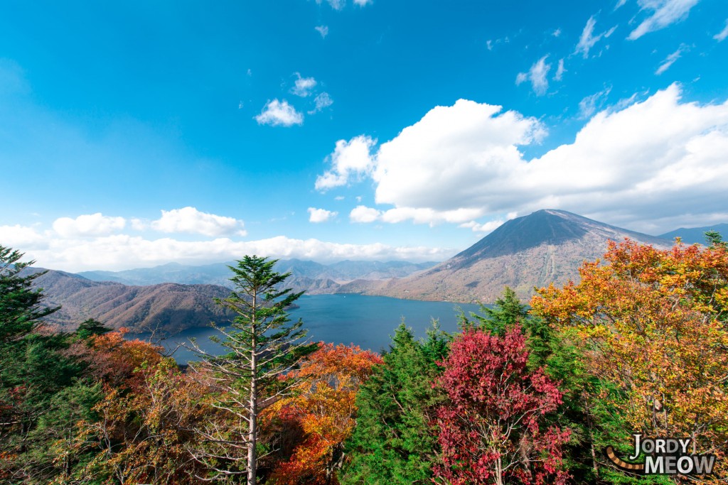 Nikko Lake autumn 05