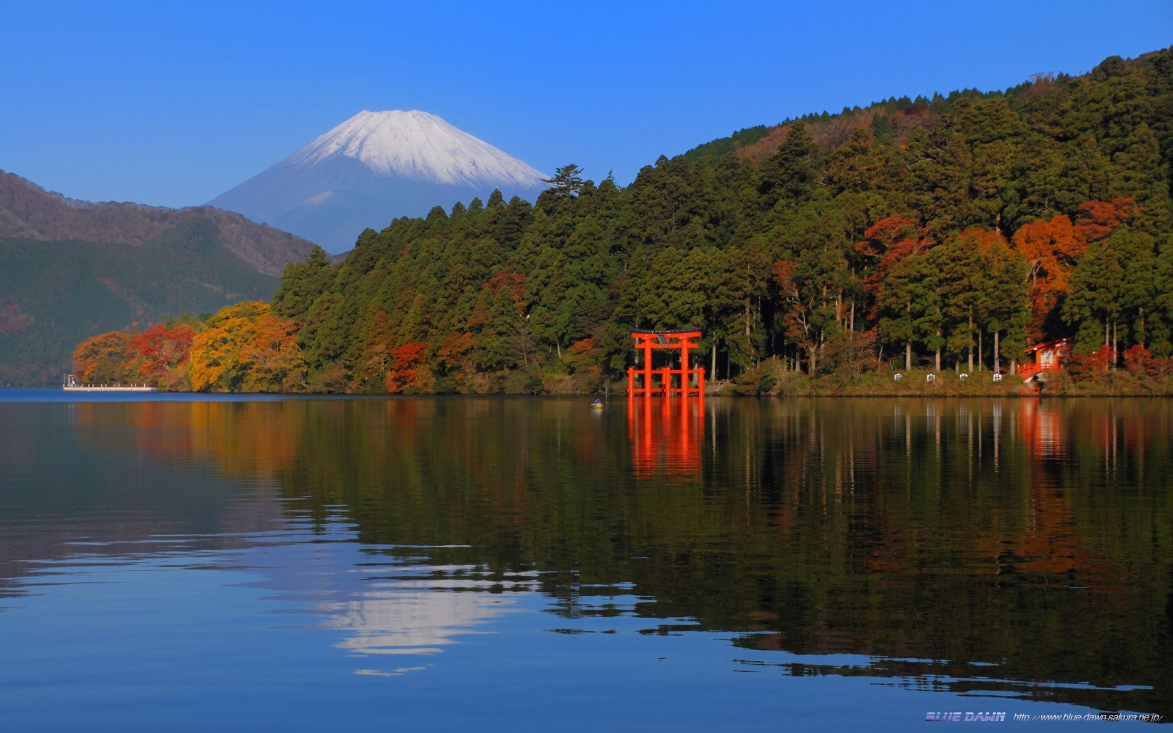 Ashi Lake 芦ノ湖 04