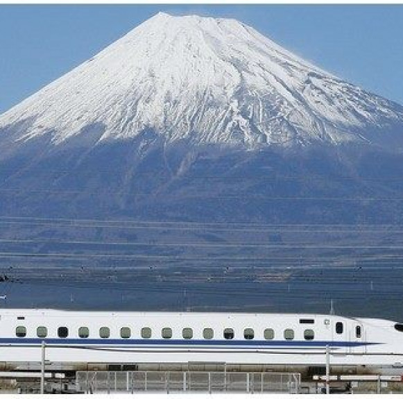 Tàu siêu tốc Shinkansen giúp Tokyo lột xác