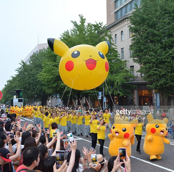 Pikachu Nhật Bản diễu hành cực đáng yêu ở Yokohama
