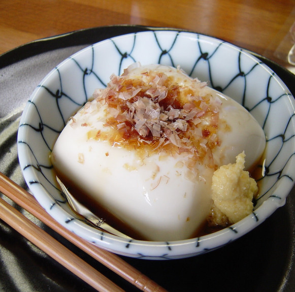 Món đậu lạnh kiểu Nhật – 冷奴– Hiyayakko